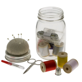 Legami Sewing Kit